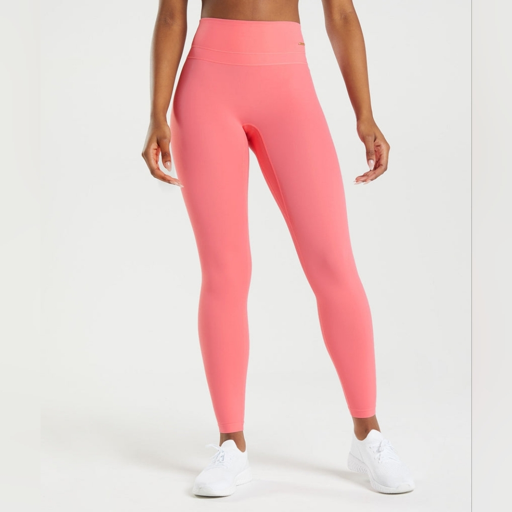 Whitney Simmons V3 Leggings